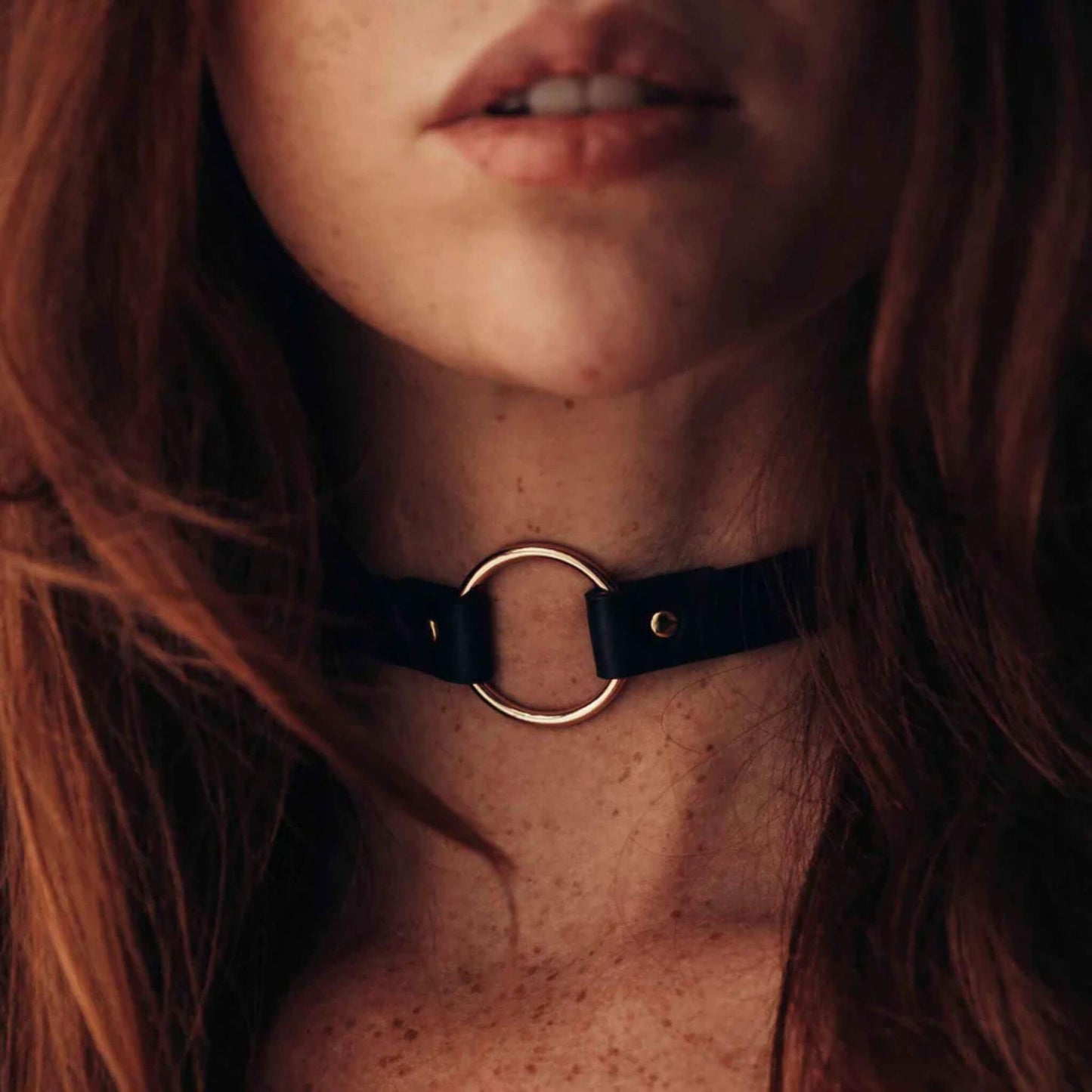 Collar Choker BDSM Cuero Vegano