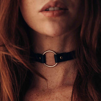 Collar Choker BDSM Cuero Vegano